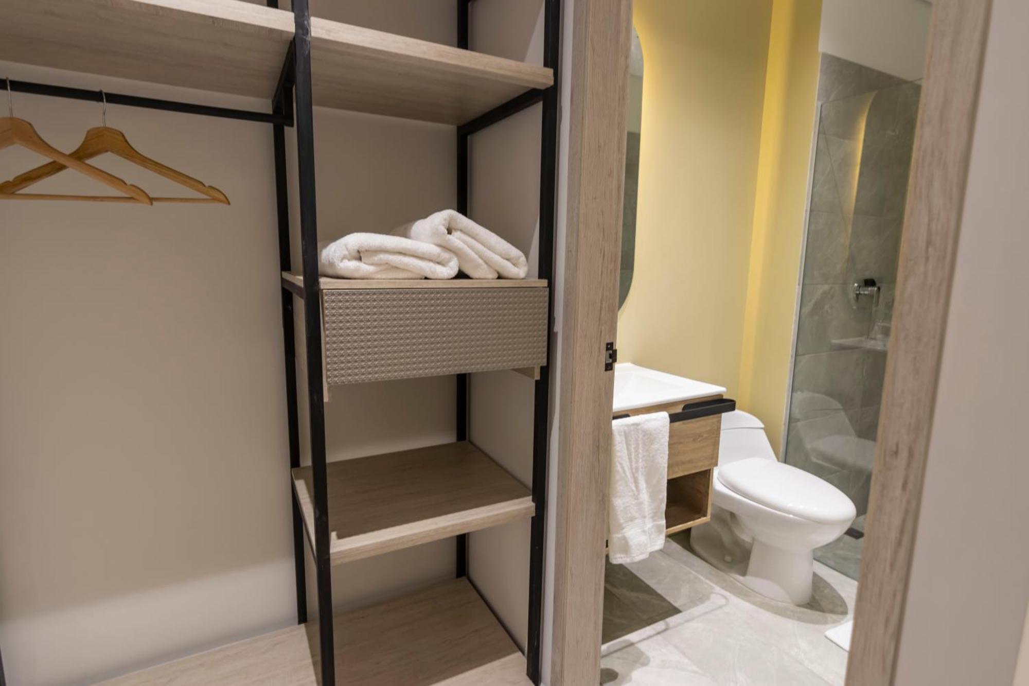 Sonata 44 Hotel Laureles 메딜린 외부 사진