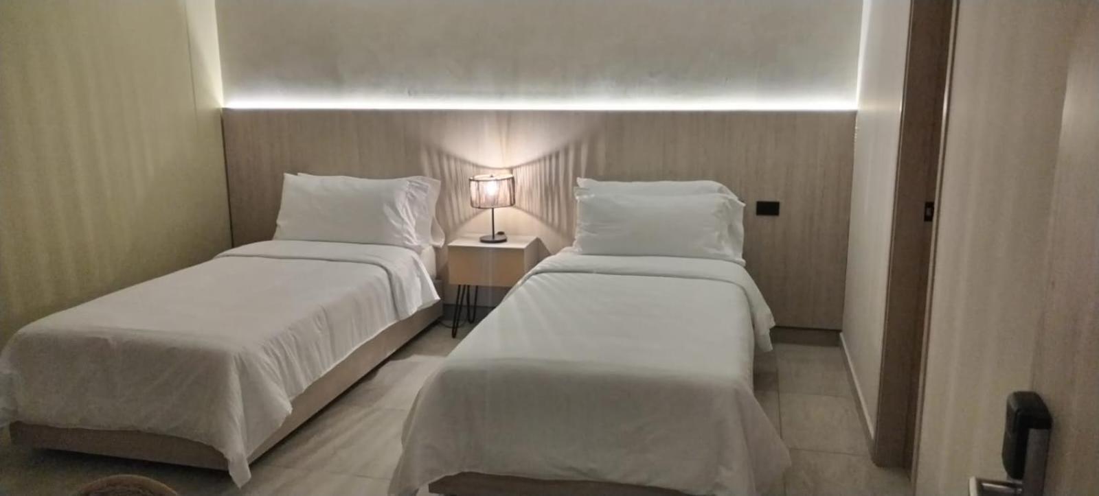Sonata 44 Hotel Laureles 메딜린 외부 사진
