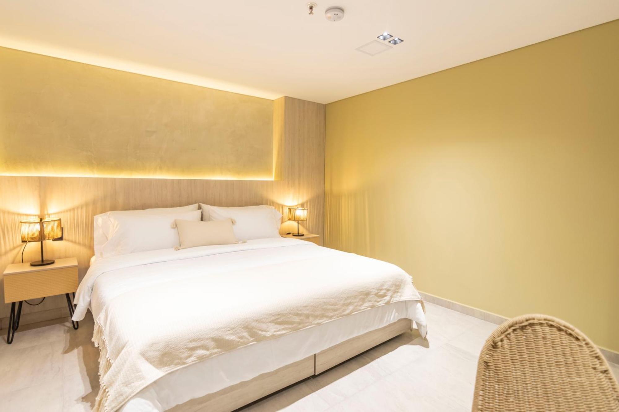 Sonata 44 Hotel Laureles 메딜린 외부 사진