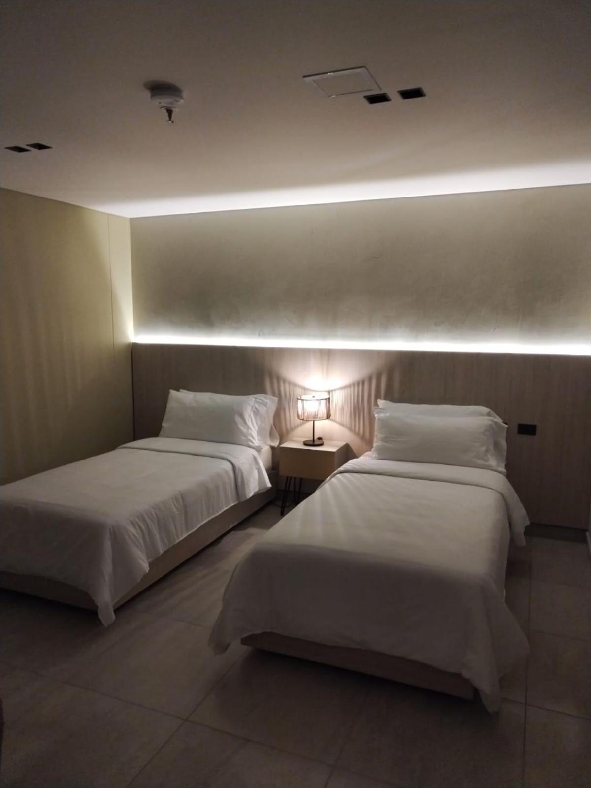 Sonata 44 Hotel Laureles 메딜린 외부 사진