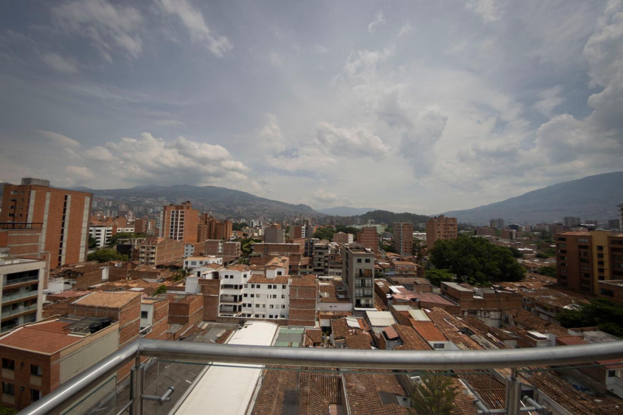Sonata 44 Hotel Laureles 메딜린 외부 사진